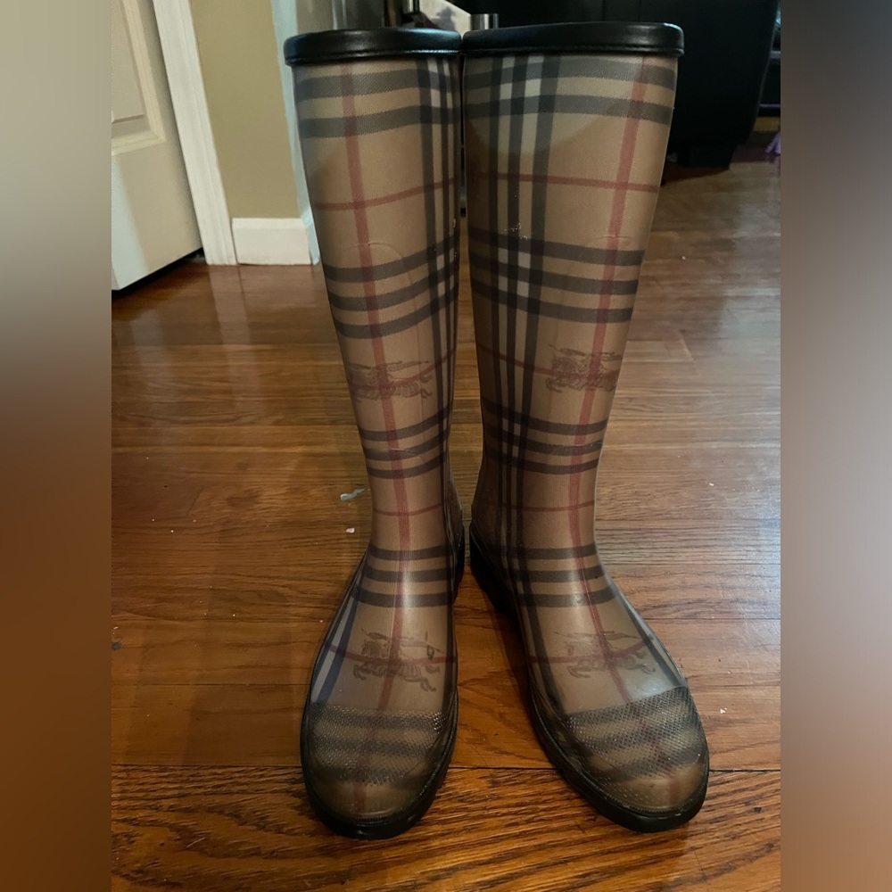 Tall Burberry Plaid Rain Boots in Black and brown